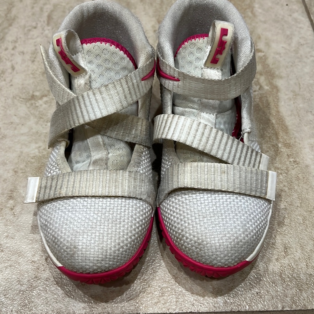 Nike Lebron